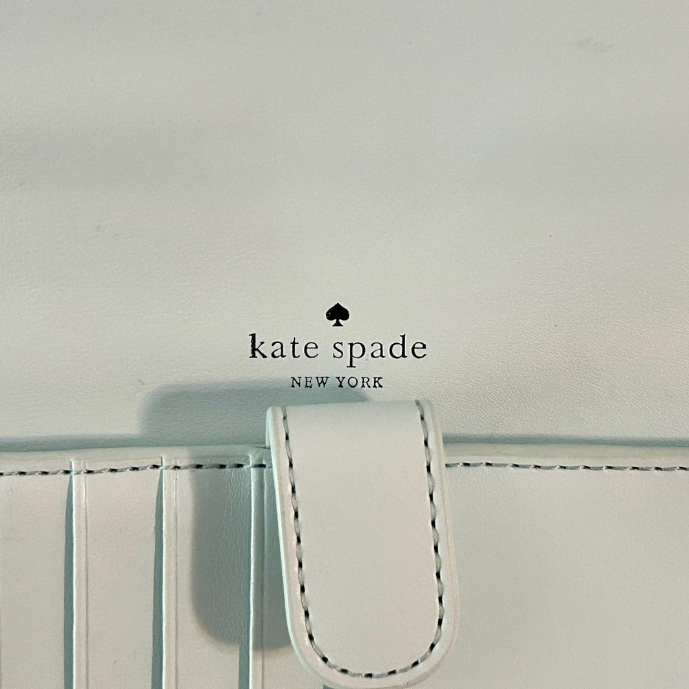 Kate Spade New Horizons Winni Convertible Wallet Without Strap - Picture 6 of 13